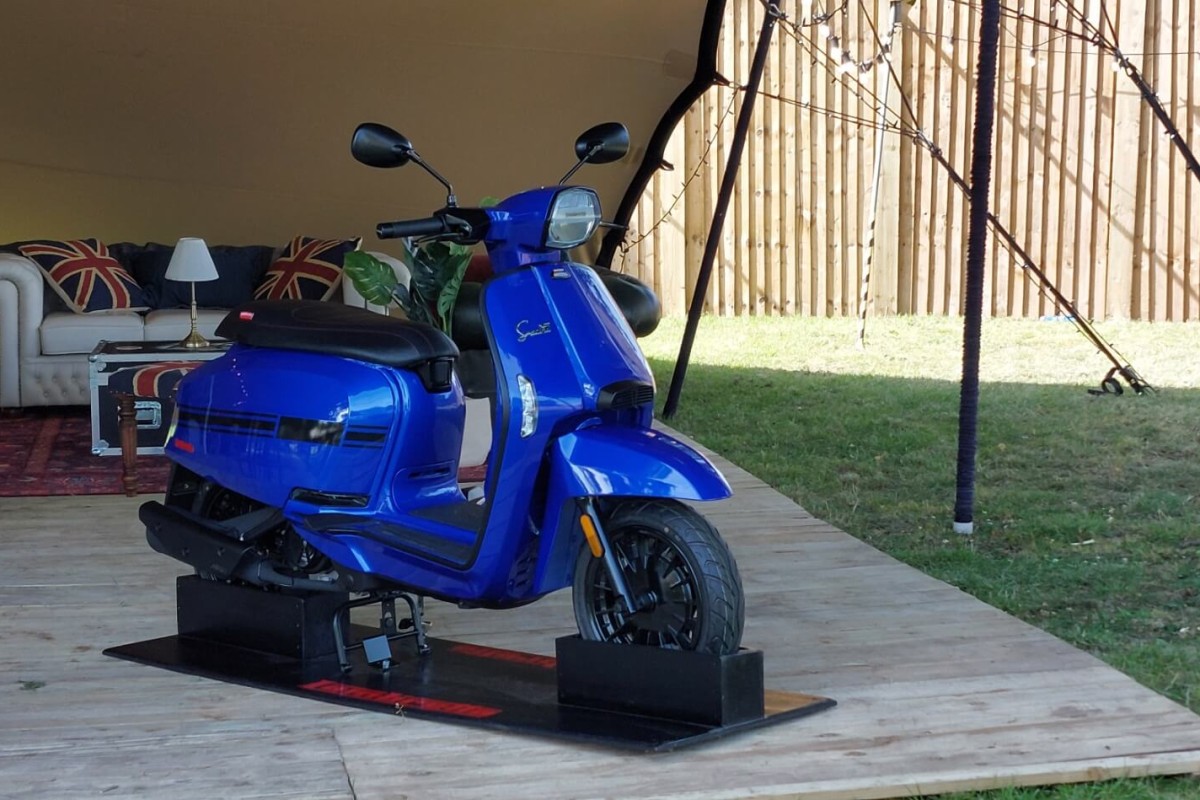 Lambretta V50